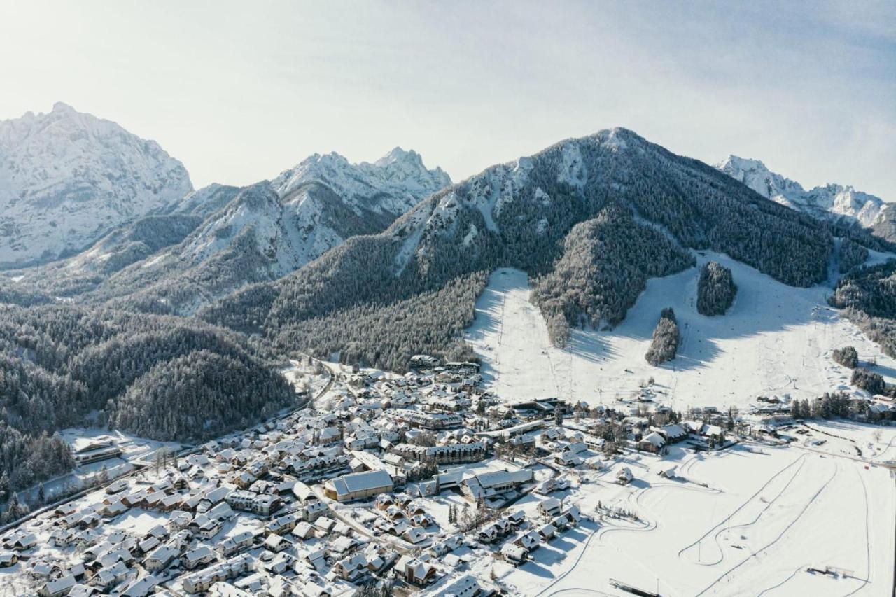 Ferienwohnung Sport & Sunny Cosy Alpine Retreat Kranjska Gora Exterior foto
